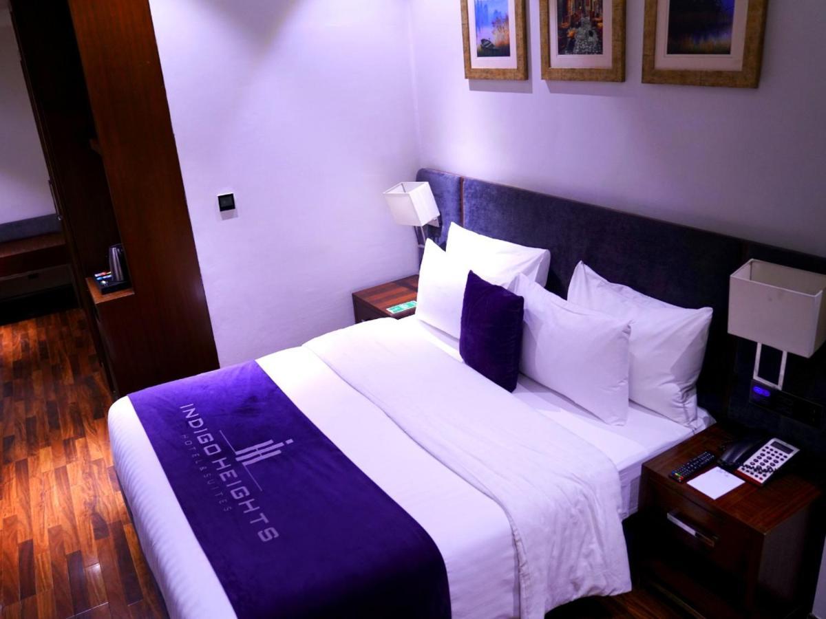 Indigo Heights Hotel & Suites Lahor Dış mekan fotoğraf
